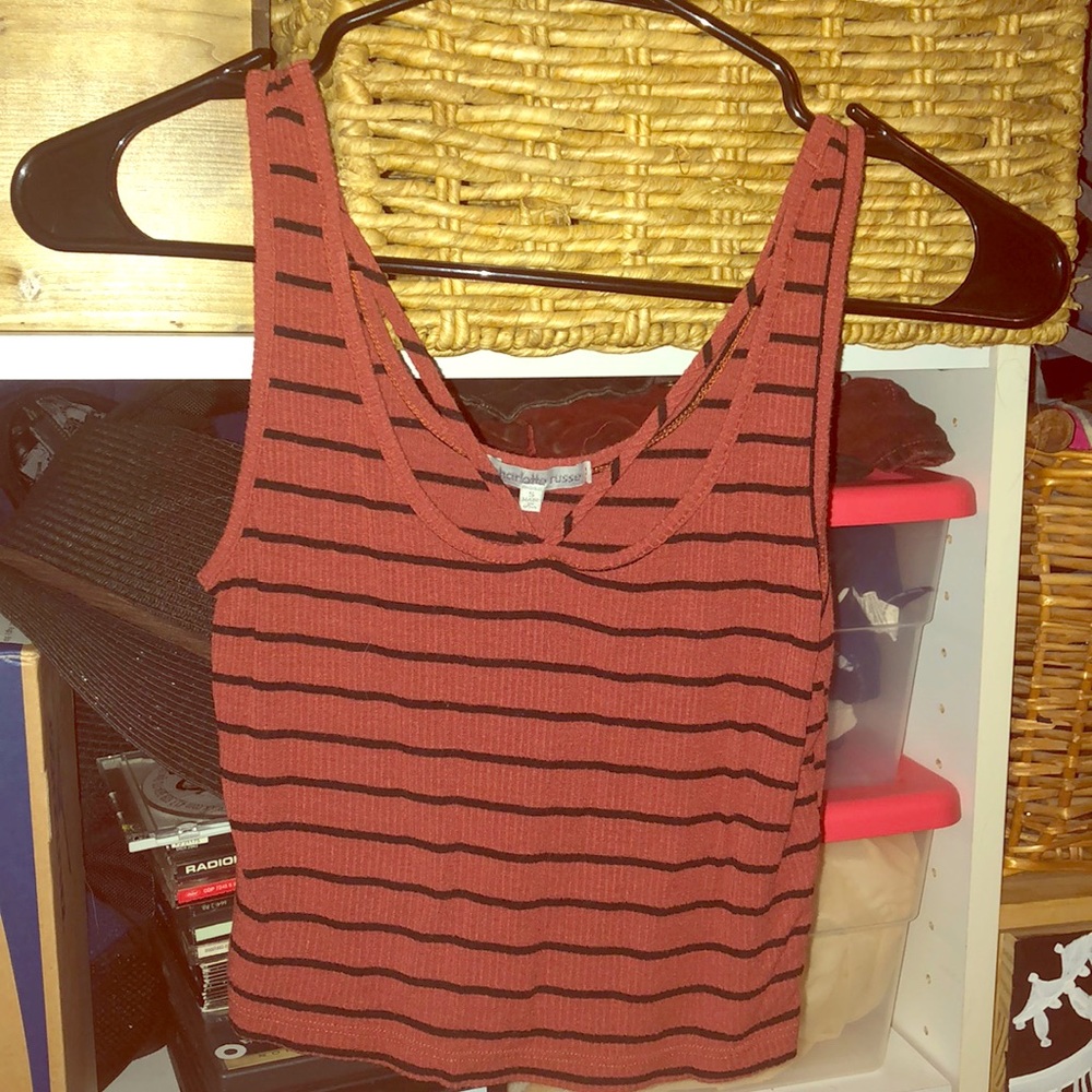 Unique Neckline Crop Top